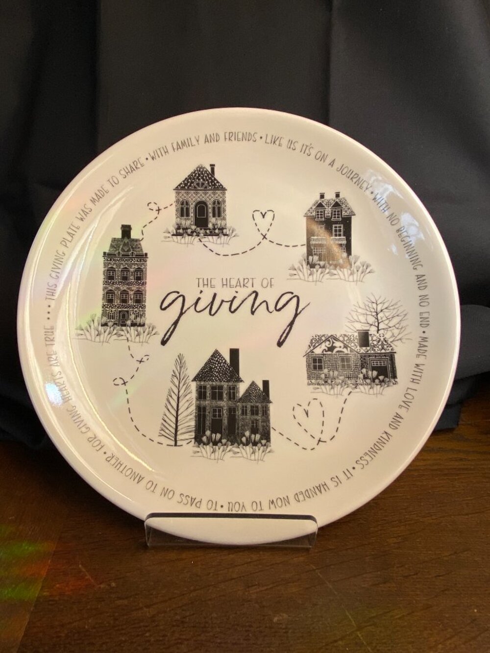 Sheree Burlington for UncommonGoods "The Heart of Giving" Pass It On Plate
